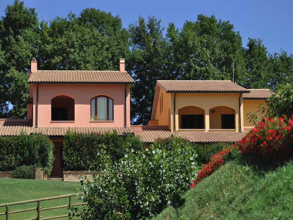 Residence Terme Di Sorano Luaran gambar